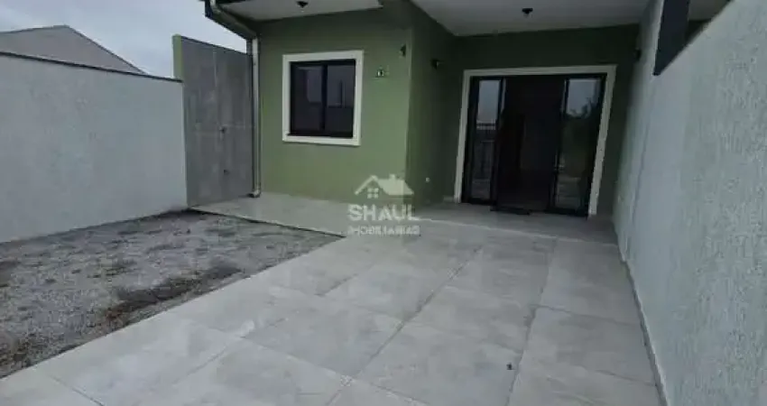 Casa nova a 1km do mar – 3 quartos e quintal perfeito para piscina!