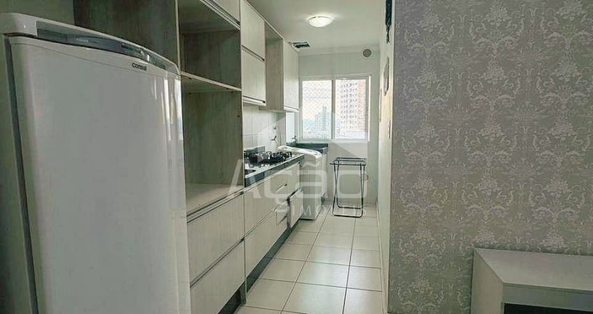 Apartamento Semi mobiliado Com 02 dormitórios no bairro Cordeiros em Itajaí/SC