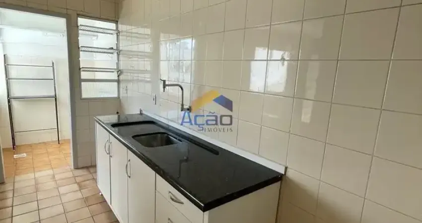 Apartamento semi mobiliado com 02 dormitórios no bairro centro em itajaí/sc