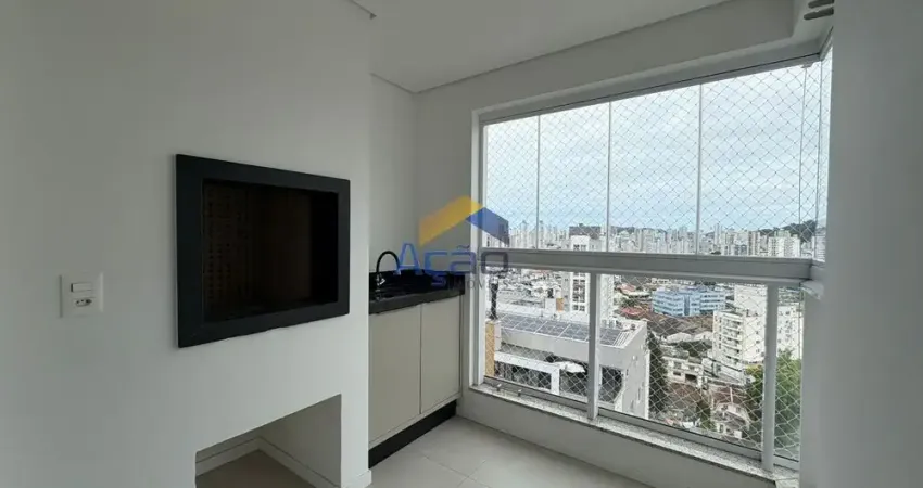 Apartamento semi mobiliado com 01 suíte + 01 dormitorio no bairro são joão em itajaí/sc