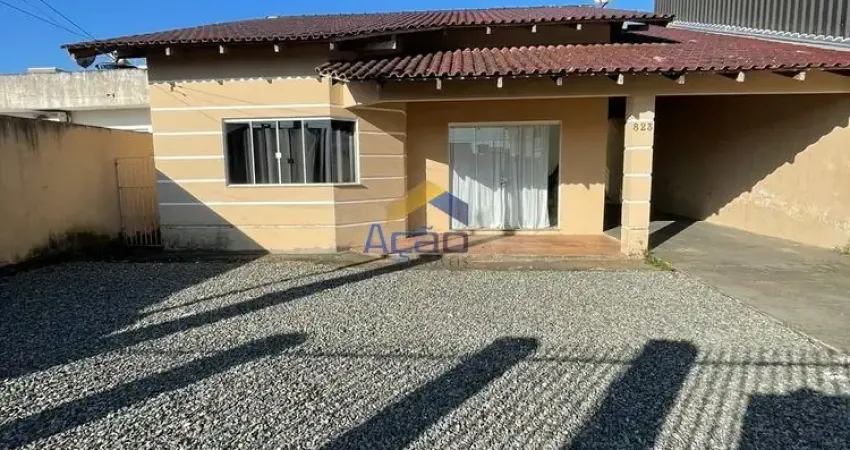 Casa semi mobiliada com 1 suíte + 2 dormitórios no bairro são vicente em itajaí/sc