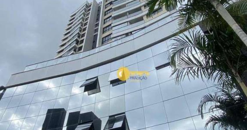 ALUGUEL R$ 3.500/Mês + Taxas - Apartamento com 2 Suítes para alugar, 65 m²  - Centro - Itajaí/SC