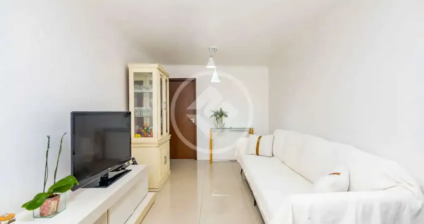 Casa em condominio 3 quartos - santa cândida - residencial das palmeiras codigo: 135405