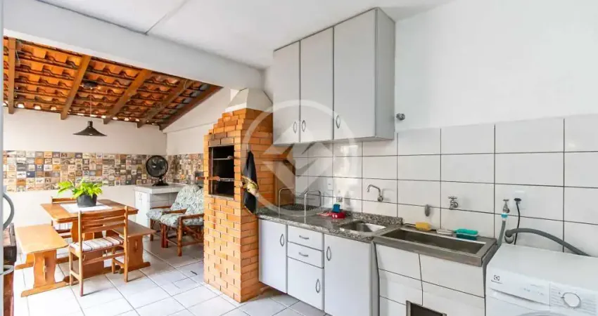 Casa com 3 quartos à venda na Alameda Princesa Izabel, 3887, Campina do Siqueira, Curitiba