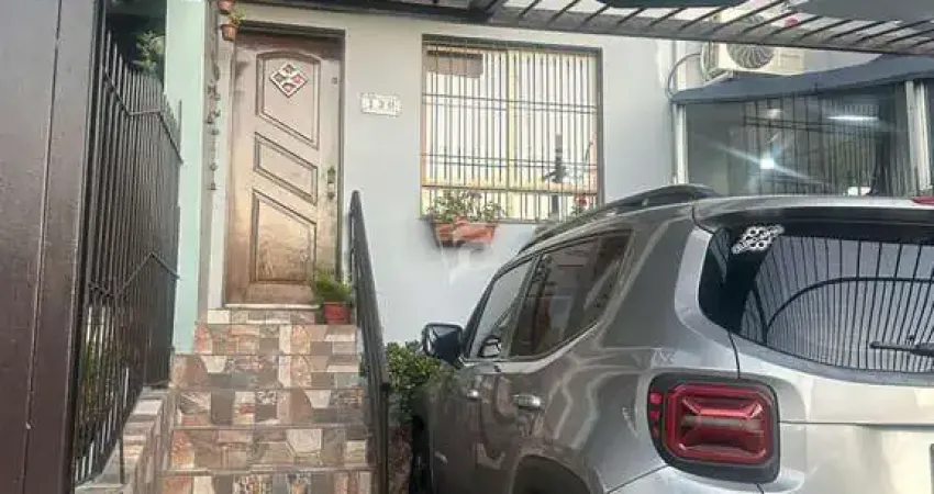 Casa com 2 quartos à venda na Rua Doutor Calixto Maximiliano Rasia, 130, Cidade Nova, Caxias do Sul