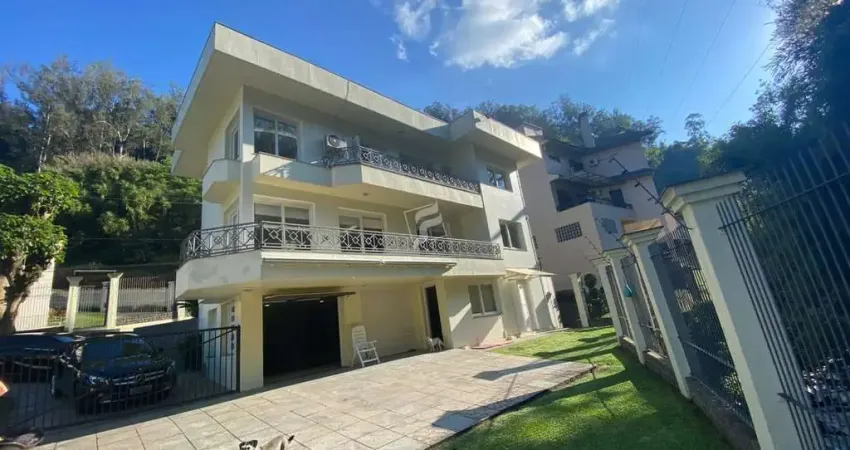 Casa com 3 quartos à venda no Galópolis, Caxias do Sul 
