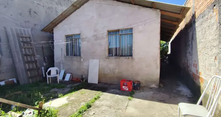 Casa com 2 quartos à venda na Rua Ophir Ruy Woitowicz, 104, Sítio Cercado, Curitiba