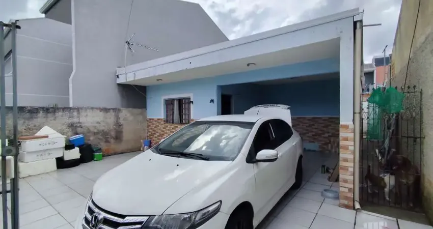 Casa com 2 quartos à venda na Rua General José Ferreira de Barros, 241, Sítio Cercado, Curitiba