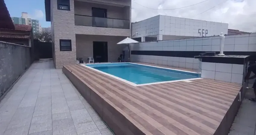 Sobrado para venda tem 250 metros quadrados com 4 quartos em Vila Atlântica - Mongaguá - SP