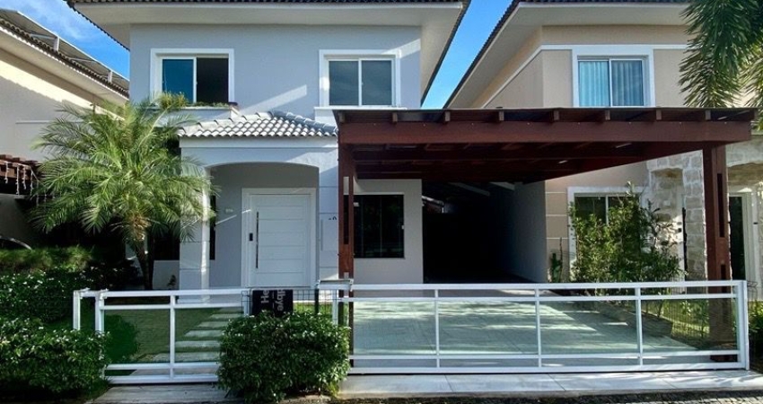 Casa 220m², Em Condomínio 4 Suítes Toda Projetada, 3 Vagas, Prox: Igreja de Lourdes, Bairro Dunas