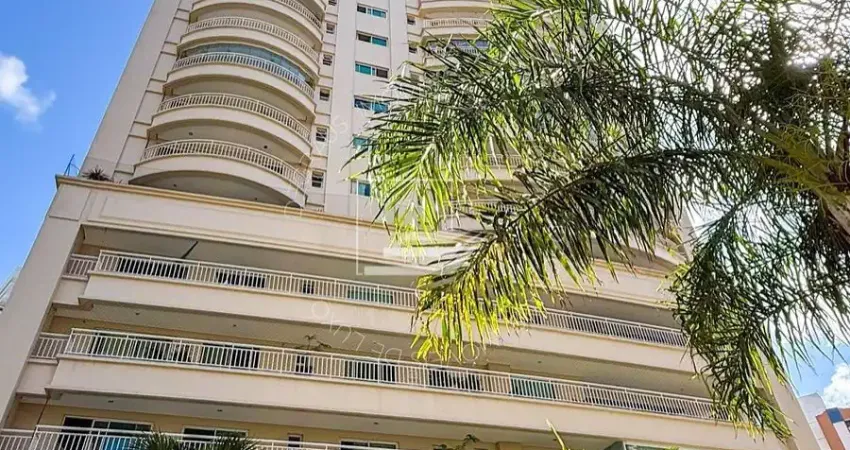 Apartamento 350m², Em Condomínio, 4 Suites, Próximo da Beira Mar a 400 metros da praia , 5 Vagas