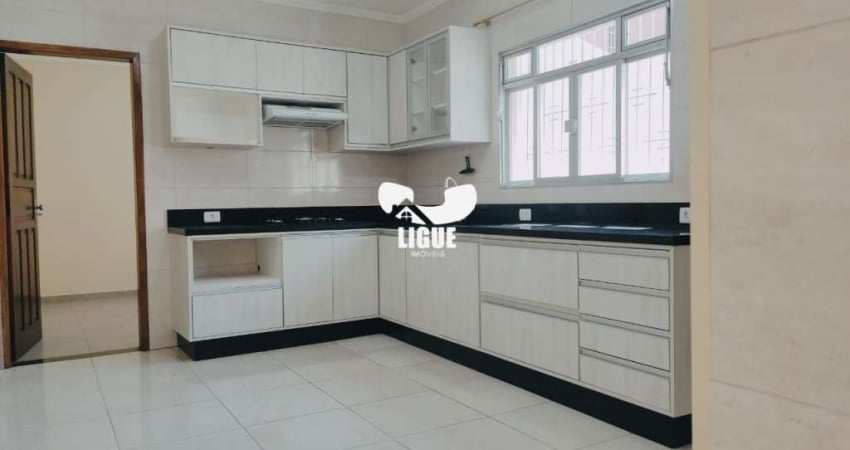 Casa com 2 quartos para alugar na Rua das Capitanias, 60, Jardim Teles de Menezes, Santo André
