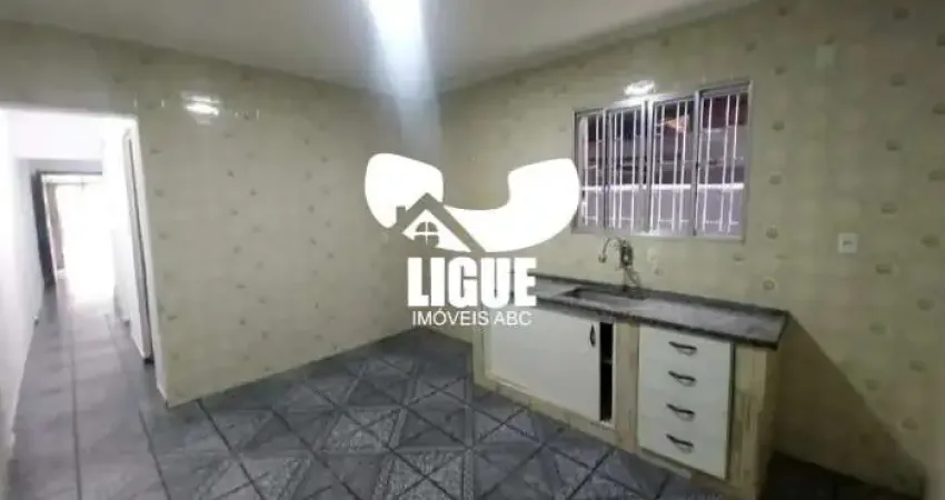 Casa com 3 quartos para alugar na Rua Alemanha, 933, Parque das Nações, Santo André