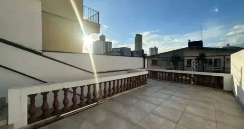 Casa com 3 quartos para alugar na Rua Cananéia, 227, Vila Príncipe de Gales, Santo André
