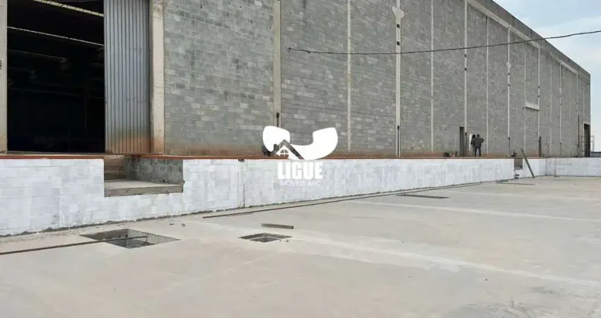 Barracão / Galpão / Depósito para alugar na Rua Ruzzi, 207, Sertãozinho, Mauá