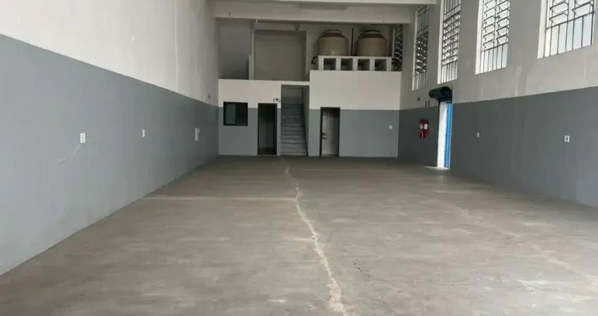 Barracão / Galpão / Depósito para alugar na Avenida Prestes Maia, 1100, Centro, Diadema