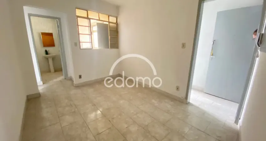 Apartamento com 2 quartos para alugar na Rua Cândido Vale, 21, Tatuapé, São Paulo