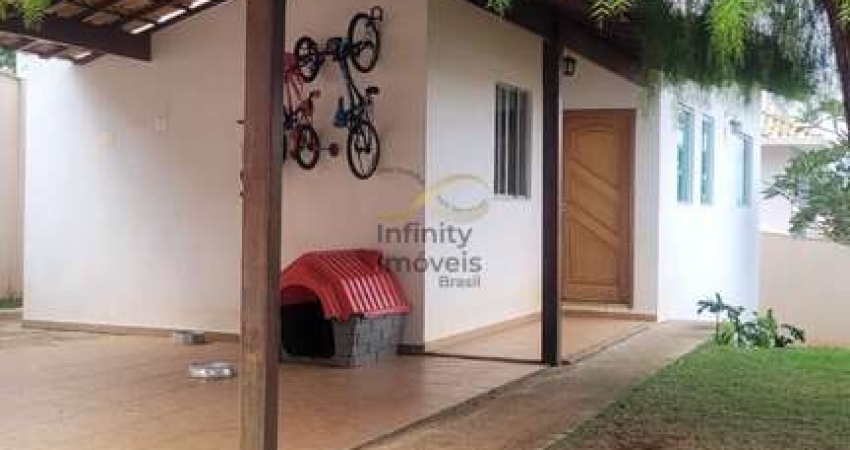 Casa com 3 quartos à venda na Rua Oslo, Trevo, Belo Horizonte