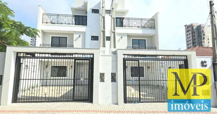 Sobrado Triplex com 3 Suítes à venda, 205 m² - Armação - Penha/SC