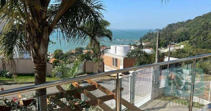 Casa com 3 dormitórios à venda, 250 m² por R$ 3.600.000,00 - Centro - Penha/SC