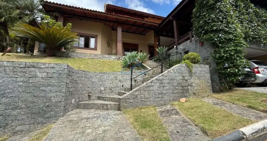 Casa em condomínio fechado com 4 quartos à venda na Avenida das Arapongas, 1265, Centro, Balneário Camboriú