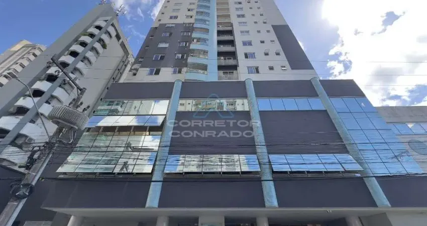 Apartamento Residencial De Macedo com vista para Beira Rio - Itajai, Santa Catarina