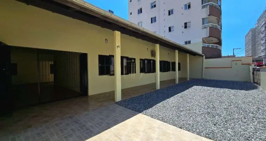 Casa com edicula na quadra mar em gravata com 7 quartos para venda