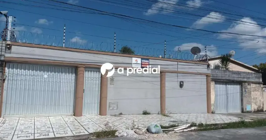 Casa com 4 quartos à venda na Rua Melo César, 680, Cidade dos Funcionários, Fortaleza