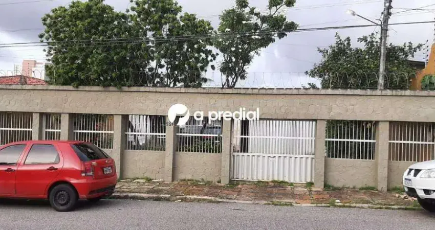 Casa com 4 quartos à venda na Rua Professor Raimundo Vítor, 181, Parquelândia, Fortaleza