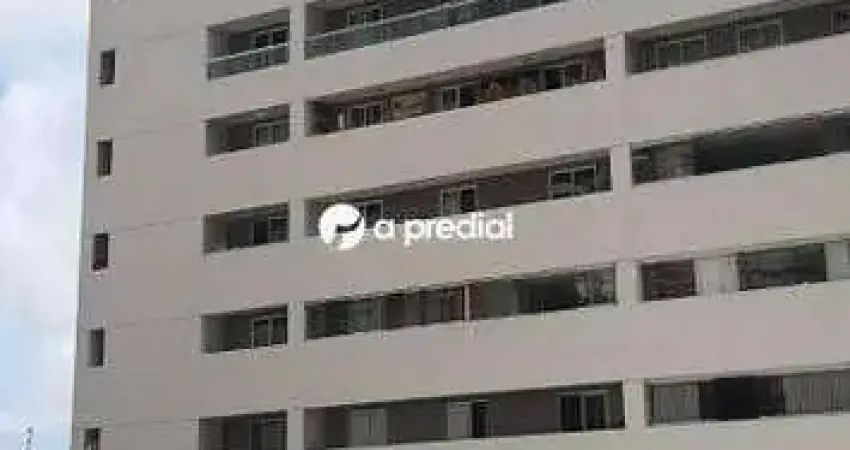 Apartamento com 2 suítes, a poucos metros da Avenida Beira Mar. Porteira Fechada
