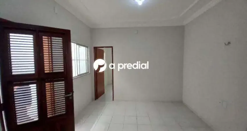 Kitnet no centro da cidade, com 1 sala, 1 quarto, 1 cozinha e 1 banheiro