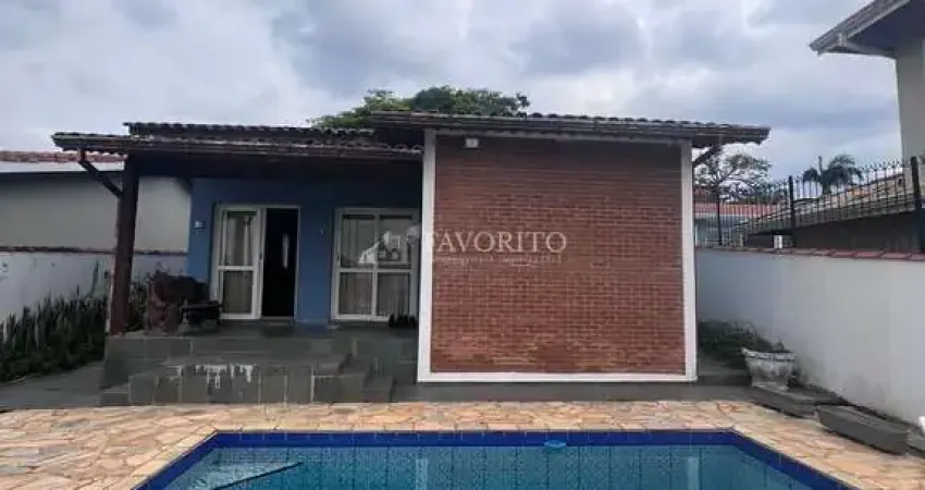 Casa com piscina para locação no Jardim dos Pinheiros