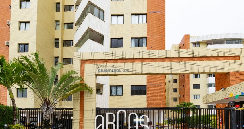Apartamento no Residencial Gran Farol, no Bairro Coroa do Meio, 4 quartos