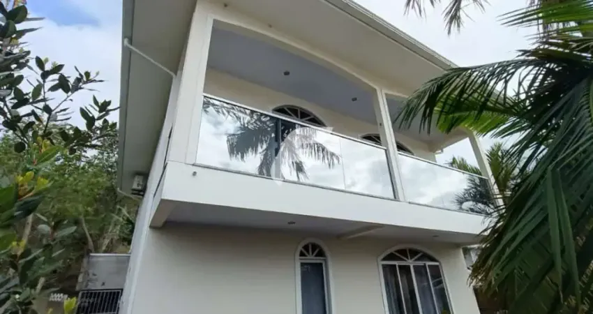 Casa com 4 quartos à venda na Rua Manoel Antônio Cândido, 17, Enseada do Brito (Ens Brito), Palhoça