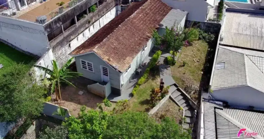 Terreno à venda na Rua Desembargador Pedro Silva, 2668, Coqueiros, Florianópolis