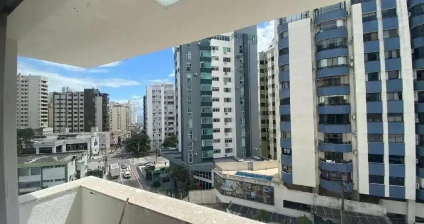 Apartamento com 4 dormitórios sendo 1 suíte próximo ao parque da luz e trapiche - centro de florianópolis