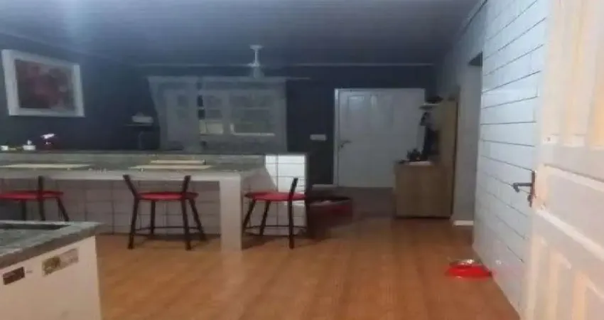 Casa 2 dormitórios em condomínio fechado no bairro potecas - são josé