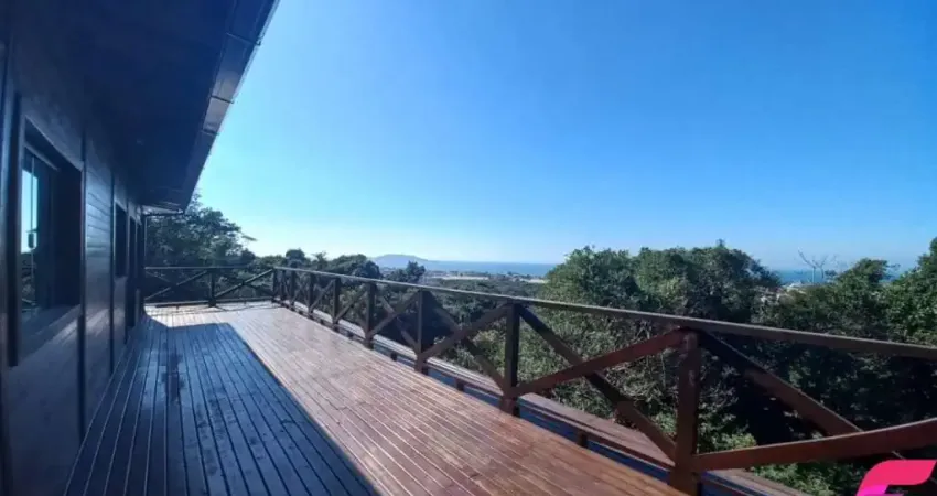 Chácara / sítio à venda na Rua Ambrósio João Silveira, 330, Morro das Pedras, Florianópolis
