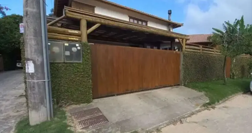 Casa com 3 quartos à venda na Servidão Hipólito Bernardino das Chagas, 501, Rio Tavares, Florianópolis