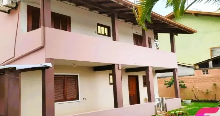 Casa com 4 quartos à venda na Rua Isaltina de Assunção Farias, 387, Rio Tavares, Florianópolis