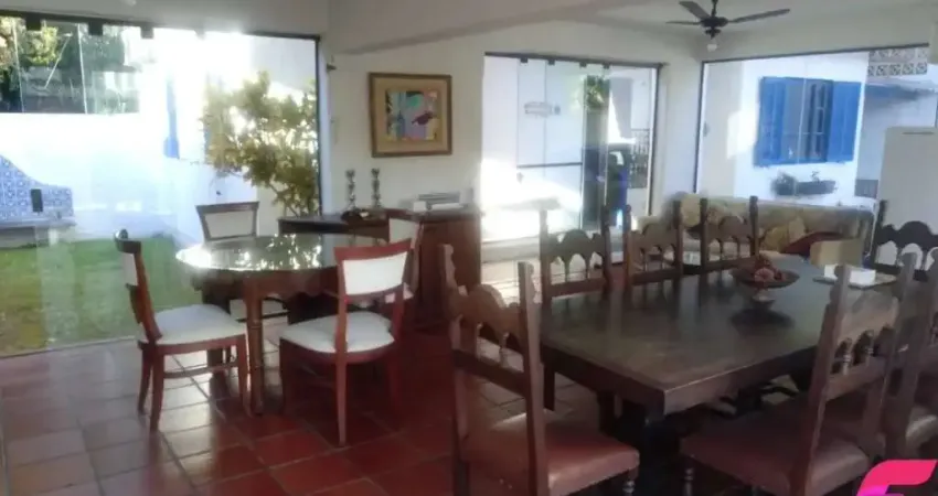 Casa com 3 quartos à venda na Rua Vereador Osni Ortiga, 133, Lagoa da Conceição, Florianópolis