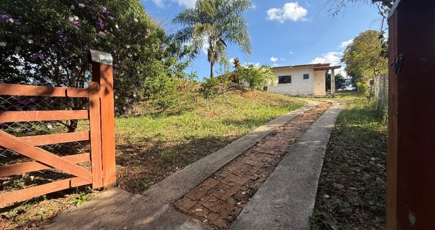 Linda chácara a venda em Jacutinga -MG
