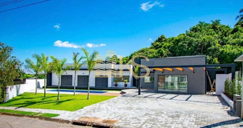NOVÍSSIMA CASA TÉRREA COM 3 SUÍTES, PISCINA E 4 VAGAS EM ATIBAIA