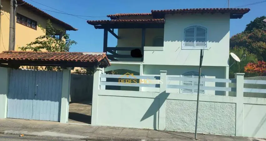 Casa para alugar no CENTRO com 3 Dormitorios, 120 m² por R$ 3.091/mês - Novo Rio Das Ostras - Rio das Ostras/RJ