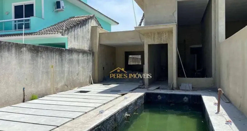 CASA DE ALTO PADRÃO COM ÁREA GOURMET E PISCINA NO BAIRRO RECREIO EM RIO DAS OSTRAS