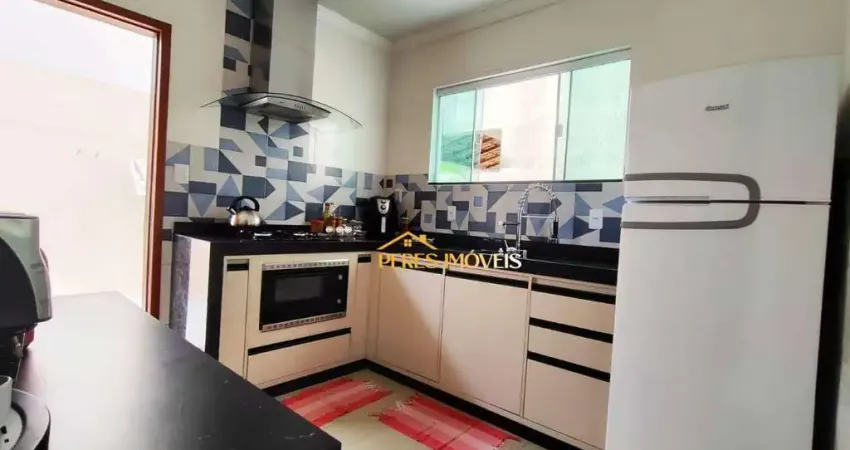 Excelente casa com 116,00 no Marileia . Localizacao rivilegiada/ Rio das Ostras/ RJ.