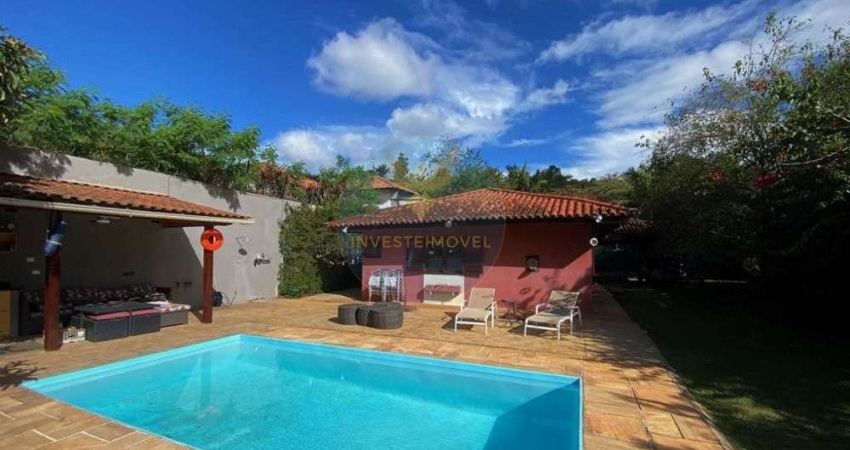 Casa em condomínio fechado com 3 quartos à venda na Rua das Hortênsias, 550, Granja Viana, Carapicuíba