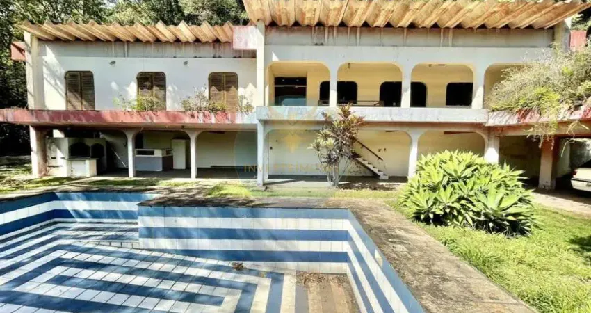 Casa com 4 quartos para alugar na Rua Dom Ricardo Suñer Romera, Jardim Colibri, Cotia
