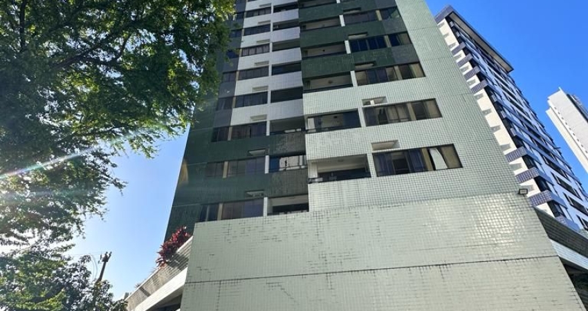 Apartamento com aproximadamente 75m2, 3 Quartos sendo 2 Suítes!