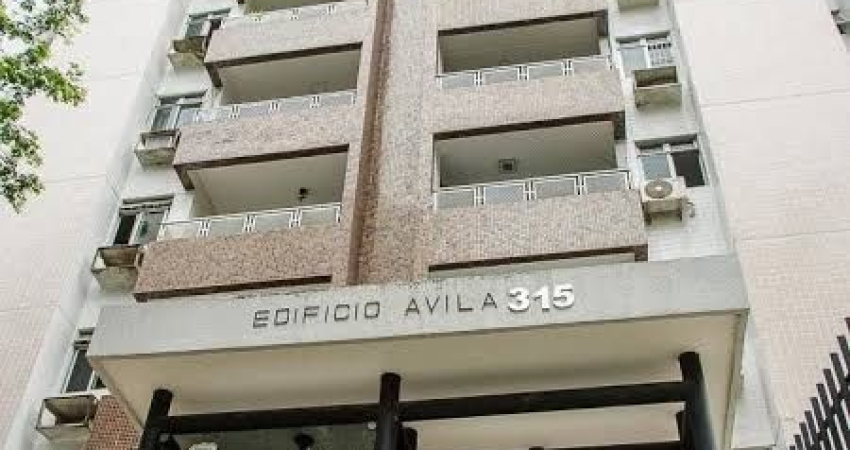 Apartamento com 141m2, 4 Quartos sendo 1 Suíte, Dep Completa!